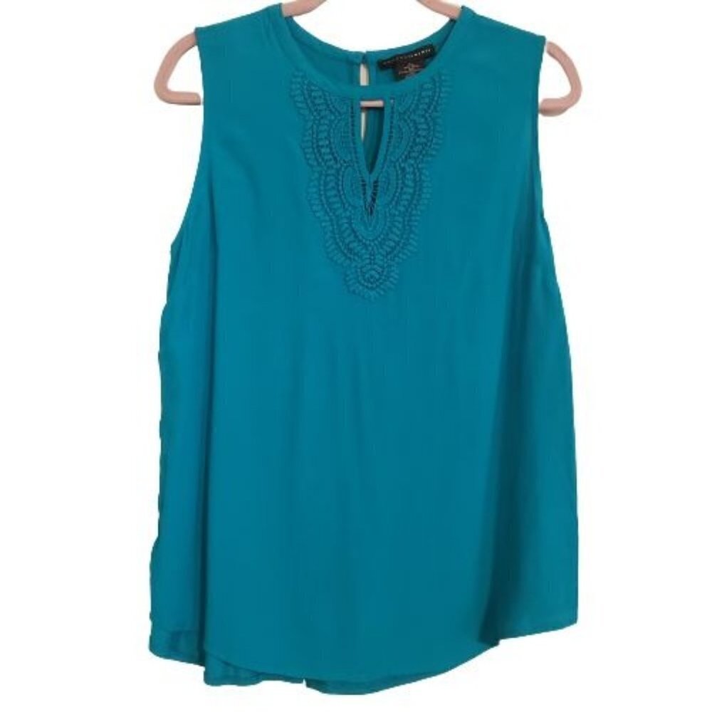 Grace Elements Tank Top with Crochet in Rio Turquoises L NWT